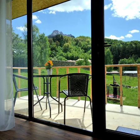Terkhena Hotel Kazbegi Ngoại thất bức ảnh