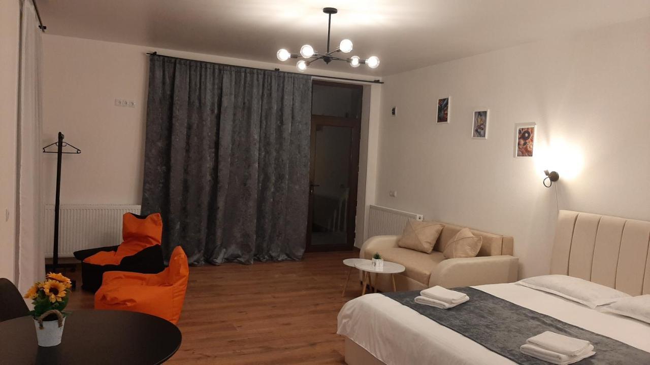 Terkhena Hotel Kazbegi Ngoại thất bức ảnh