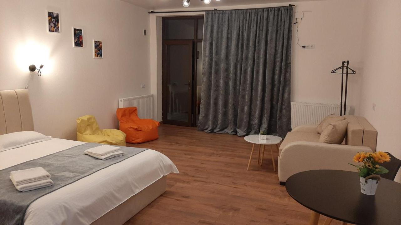 Terkhena Hotel Kazbegi Ngoại thất bức ảnh