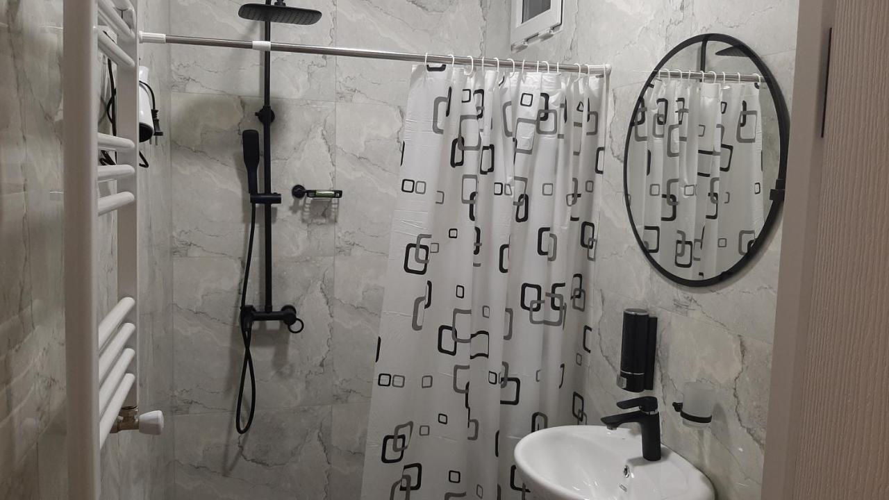 Terkhena Hotel Kazbegi Ngoại thất bức ảnh