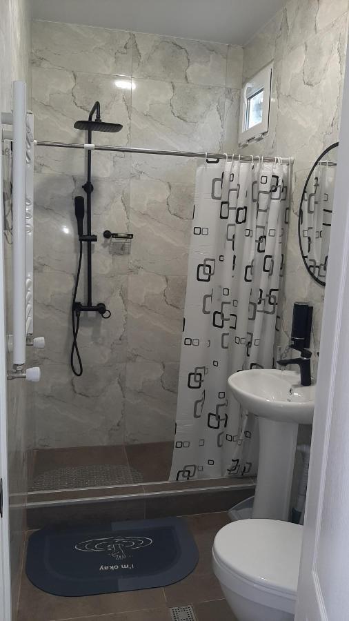 Terkhena Hotel Kazbegi Ngoại thất bức ảnh